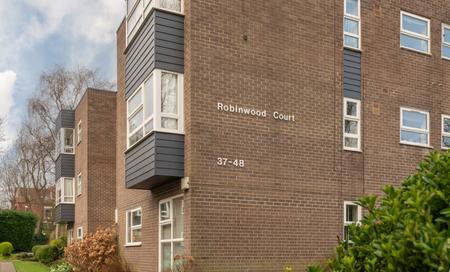 2 bedroom Flat to let in Robinwood Court, Roundhay, Leeds, LS8