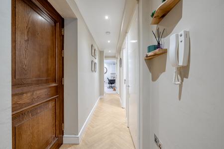 2 bedroom Flat for sale in The Hall, Allerton Hill, Chapel Allerton, Leeds, LS7