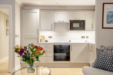 2 bedroom Flat for sale in The Hall, Allerton Hill, Chapel Allerton, Leeds, LS7