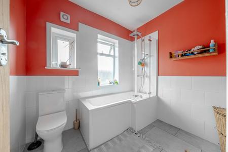 3 bedroom Terraced House for sale in Potternewton Lane, Chapel Allerton, Leeds, LS7