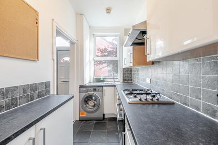 4 bedroom Terraced House for sale in Methley Lane, Chapel Allerton, Leeds, LS7