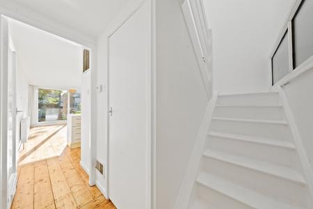3 bedroom End of terrace house for sale in Newton Garth, Chapel Allerton, Leeds, LS7