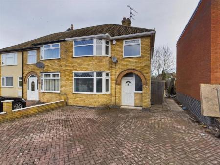 3 bedroom Semi-detached house for sale in Chistlehurst Avenue, Leicester
