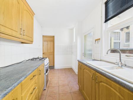 2 bedroom Terraced House for sale in Dartford Road, Leicester, LE2