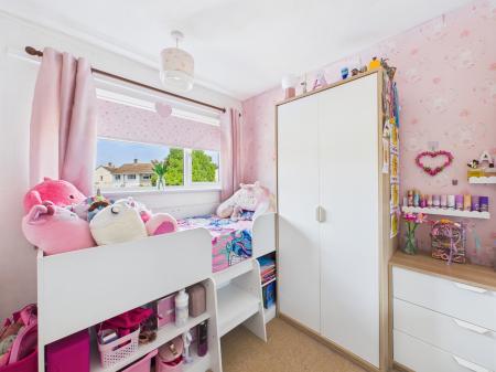 3 bedroom Terraced House for sale in Garnett Crescent, Leicester, LE2