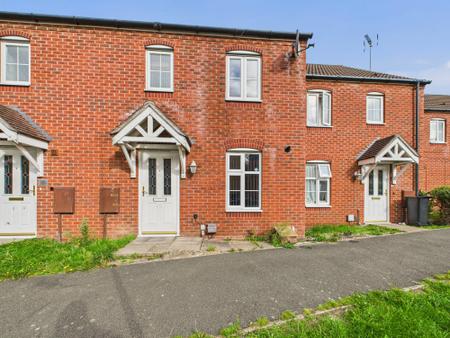 3 bedroom Terraced House for sale in Heybridge Road, Leicester, LE5