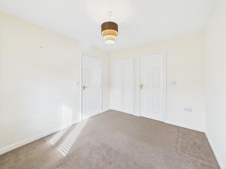 3 bedroom Terraced House for sale in Heybridge Road, Leicester, LE5