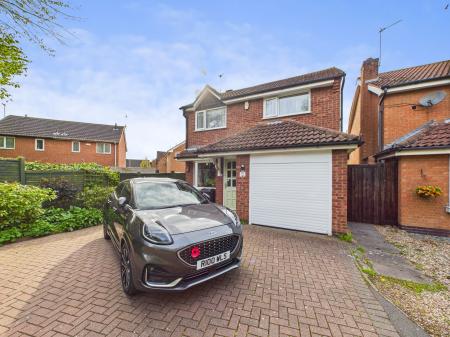 3 bedroom Detached house for sale in Mallard Drive, Leicester, LE7