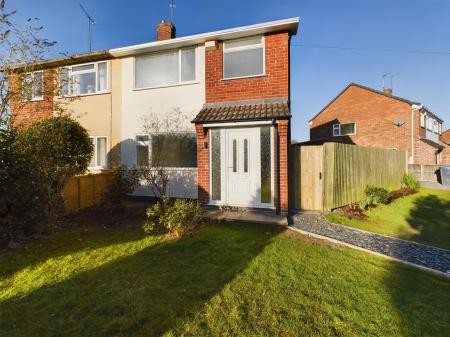 3 bedroom Semi-detached house for sale in Ulverscroft Road, Loughborough