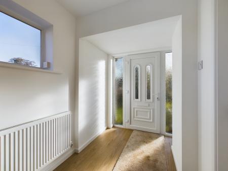 3 bedroom Semi-detached house for sale in Ulverscroft Road, Loughborough