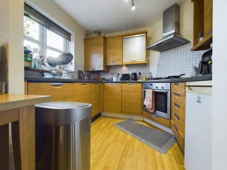 2 bedroom Flat for sale in Watergate Court, Leicester, LE3