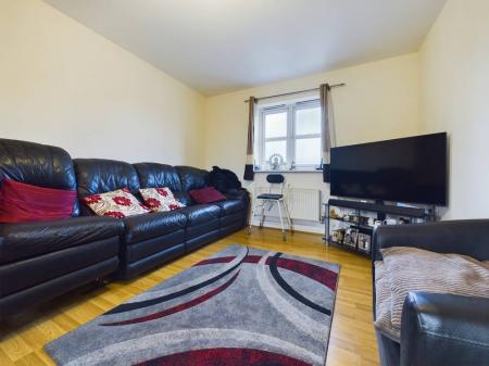 2 bedroom Flat for sale in Watergate Court, Leicester, LE3