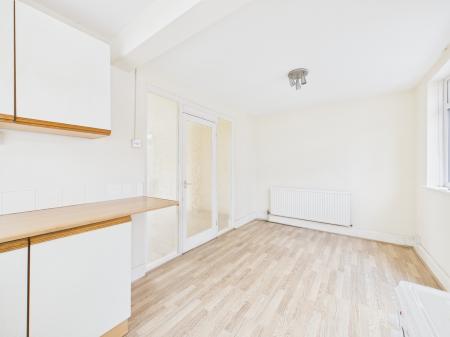 2 bedroom Semi-detached house for sale in Granby Close, Hinckley, LE10