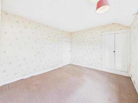 2 bedroom Semi-detached house for sale in Granby Close, Hinckley, LE10