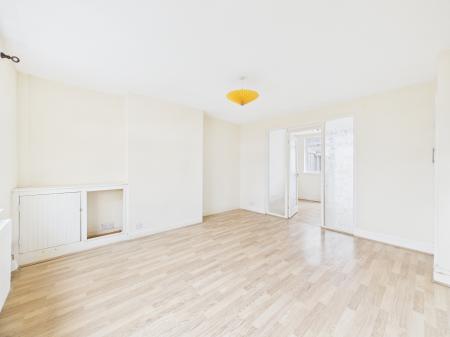 2 bedroom Semi-detached house for sale in Granby Close, Hinckley, LE10