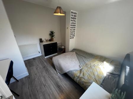 2 bedroom Flat share to let in Oxford Street, Leicester, LE1