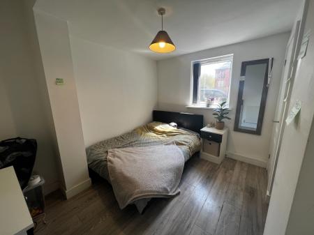 2 bedroom Flat share to let in Oxford Street, Leicester, LE1