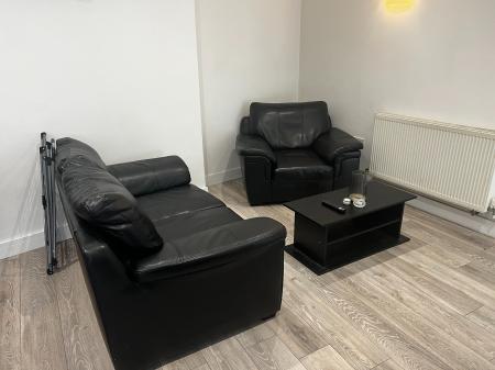 2 bedroom Flat share to let in Oxford Street, Leicester, LE1