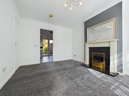 2 bedroom Terraced House to let in Firestone Close, Leicester