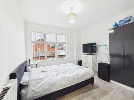 5 bedroom Flat to let in Marble Street, Leicester, LE1