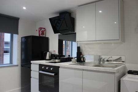 1 bedroom Flat to let in Millstone Lane, Leicester, LE1