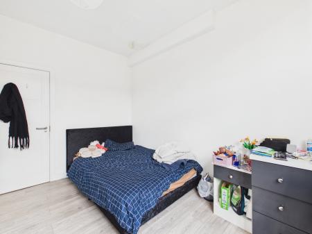 4 bedroom Flat to let in Marble Street, Leicester, LE1