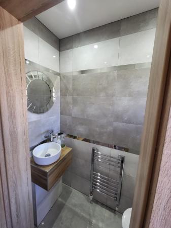 3 bedroom Semi-detached house for sale in Darien Way, Leicester, LE3
