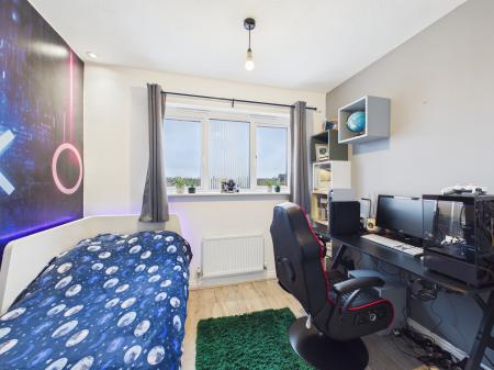 3 bedroom Semi-detached house for sale in Darien Way, Leicester, LE3