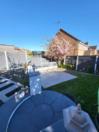 3 bedroom Semi-detached house for sale in Darien Way, Leicester, LE3