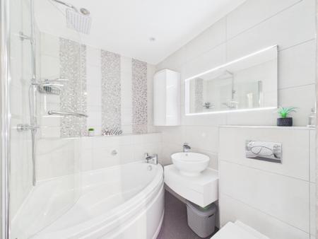 3 bedroom Semi-detached house for sale in Darien Way, Leicester, LE3