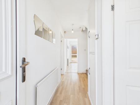 3 bedroom Terraced House for sale in Main Street, Broughton Astley