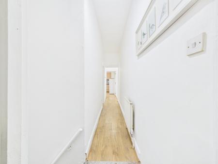 3 bedroom Block of Apartments for sale in Eastleigh Road, Leicester, LE3