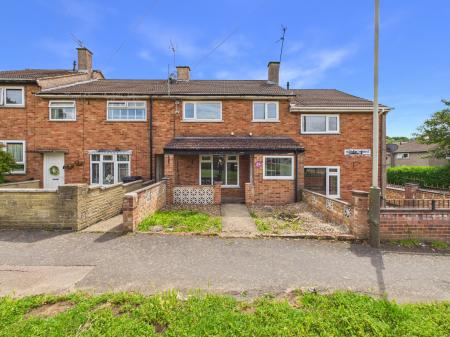3 bedroom End of terrace house for sale in Monmouth Drive, Leicester, LE2