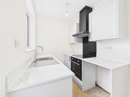 2 bedroom Terraced House for sale in Cranmer Street, Leicester, LE3