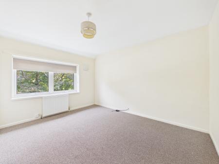 3 bedroom Terraced House for sale in Spendlow Gardens, Leicester, LE2