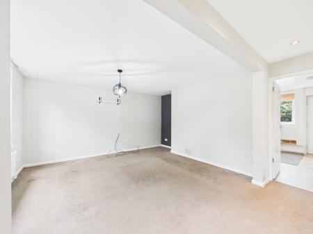 3 bedroom Terraced House for sale in Spendlow Gardens, Leicester, LE2