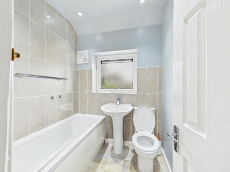 3 bedroom Terraced House for sale in Spendlow Gardens, Leicester, LE2