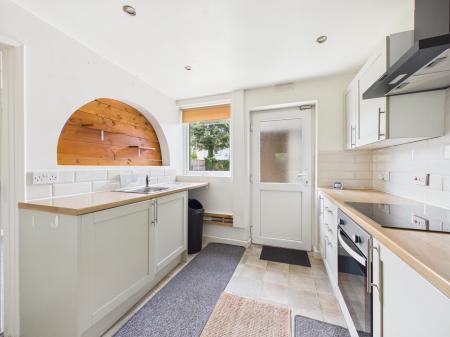 3 bedroom Terraced House for sale in Spendlow Gardens, Leicester, LE2