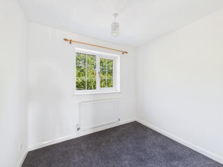 3 bedroom Terraced House to let in Burton Close, Oadby, LE2