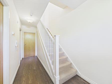 4 bedroom Terraced House for sale in Woodford Road, Leicester, LE2