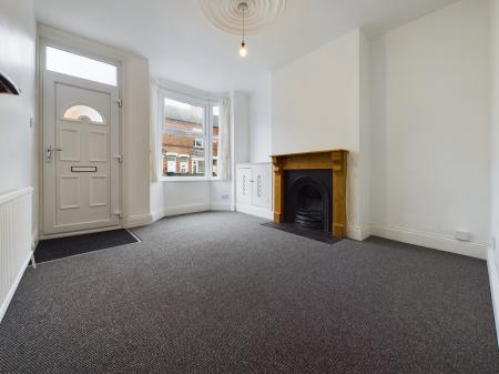 3 bedroom Terraced House to let in Clifford Street, South Wigston