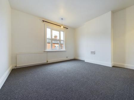 3 bedroom Terraced House to let in Clifford Street, South Wigston