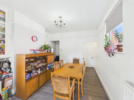2 bedroom Semi-detached house for sale in Haddenham Road, Braunstone, LE3