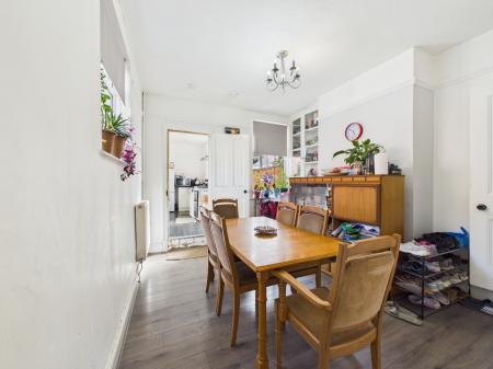 2 bedroom Semi-detached house for sale in Haddenham Road, Braunstone, LE3