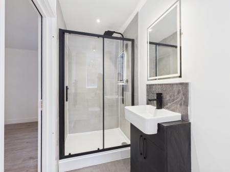 1 bedroom Flat to let in Pocklingtons Walk, Leicester, LE1