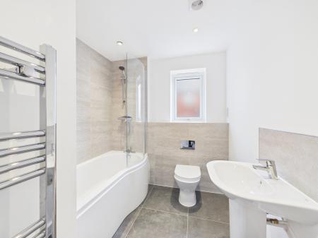 3 bedroom Detached house for sale in Kennelmore Road, Melton Mowbray, LE13