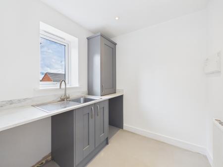3 bedroom Detached house for sale in Kennelmore Road, Melton Mowbray, LE13
