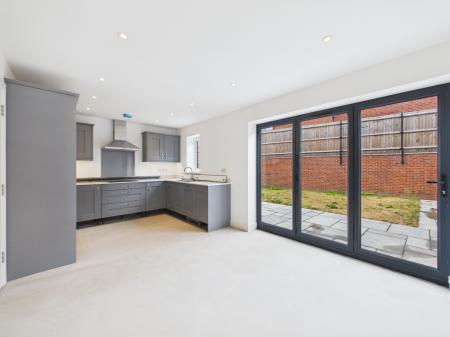 3 bedroom Detached house for sale in Kennelmore Road, Melton Mowbray, LE13