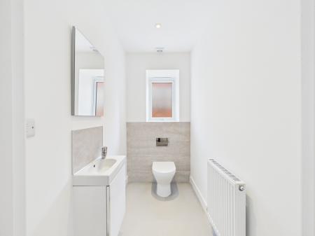 3 bedroom Detached house for sale in Kennelmore Road, Melton Mowbray, LE13