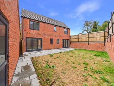 3 bedroom Detached house for sale in Kennelmore Road, Melton Mowbray, LE13